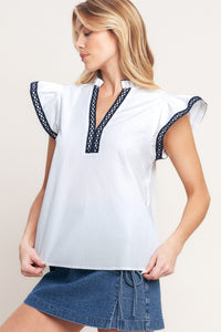 EASY TO ADMIRE WOVEN TOP