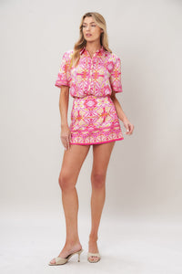 CANDY ORBIT WOVEN TOP