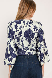 WHITE MAGNOLIA CURRENT WOVEN TOP