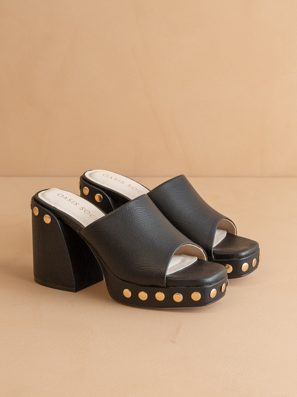 The Leona | Black Studded Platform Heel