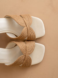 The Santiago | Toffee Raffia Block Heel
