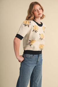 SAVANNA - FLORAL KNIT SHORT SLEEVE SWEATER