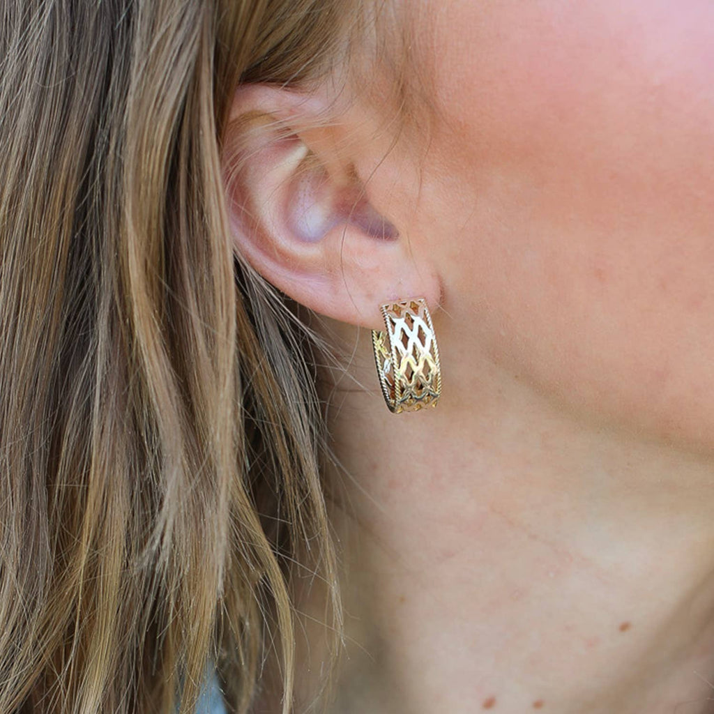 Graceful Mini Hoop Earrings in Gold