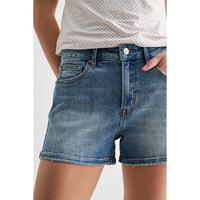 HIGH-RISE SHORTS DISTRESSED DENIM