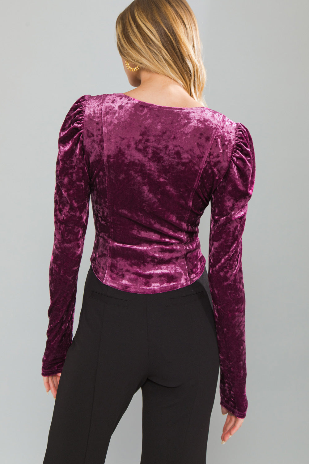 PUT ON A SHOW VELVET TOP