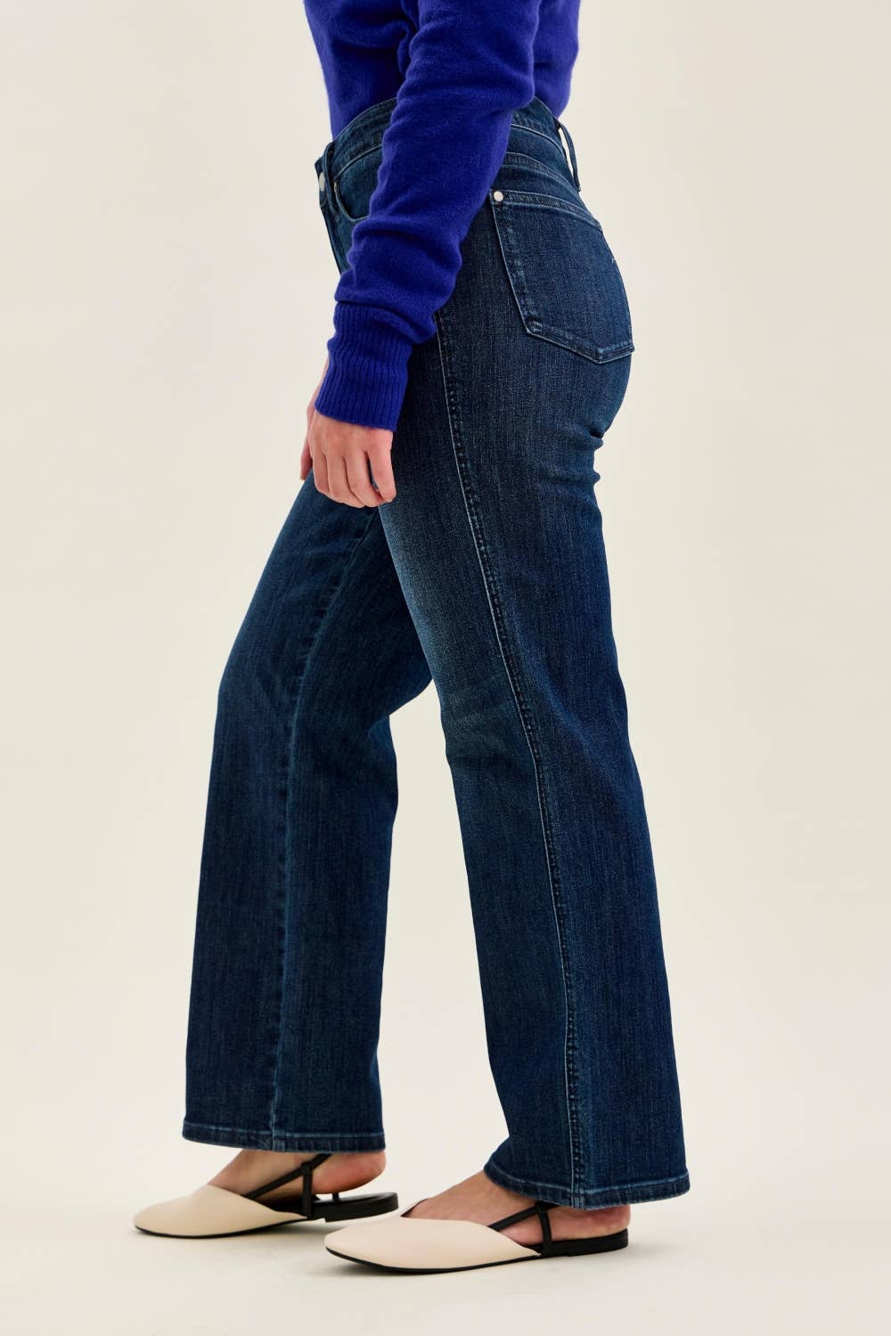 MR Petite Straight Tummy Control Classic