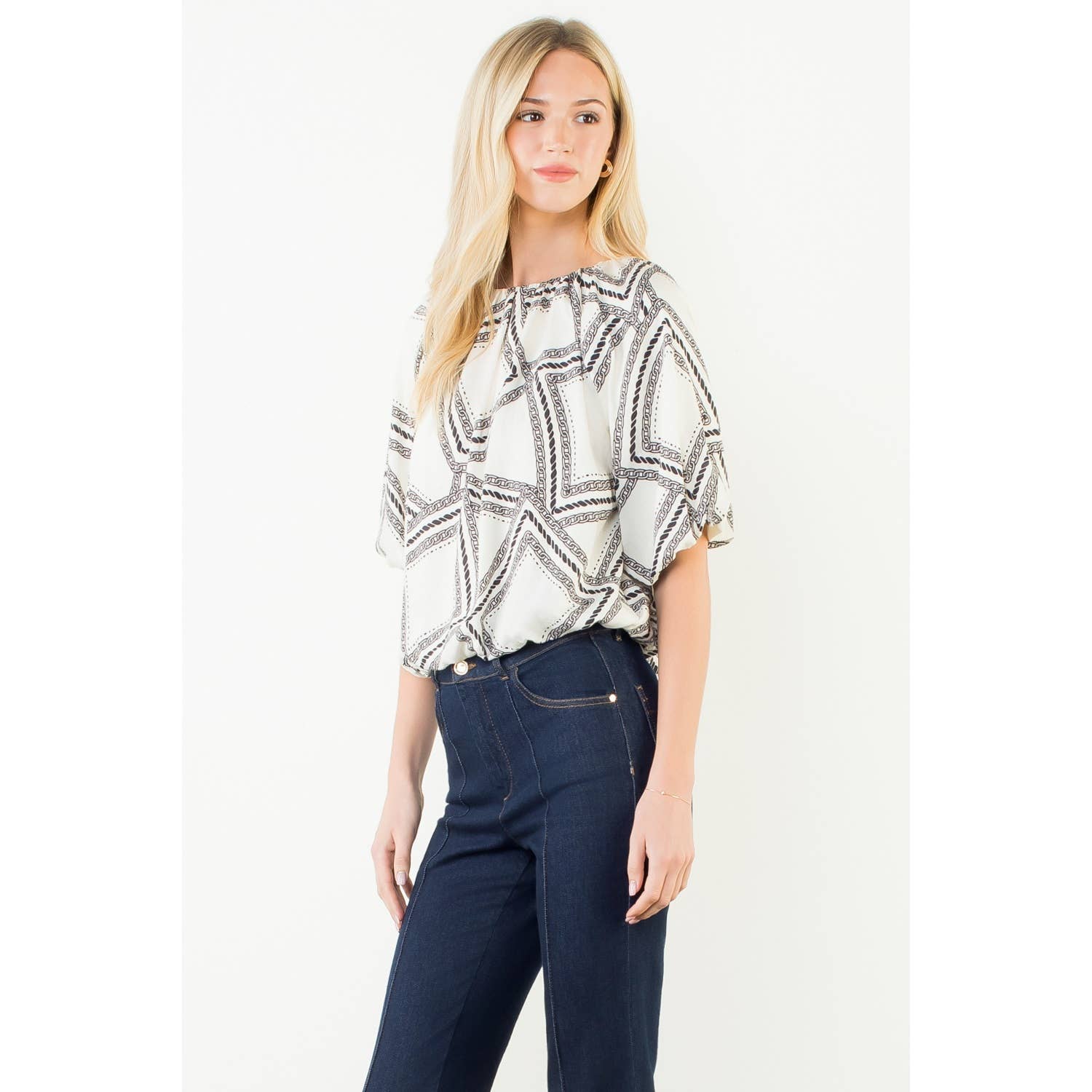 Tegan - Short Sleeve Pattern Flowy Top