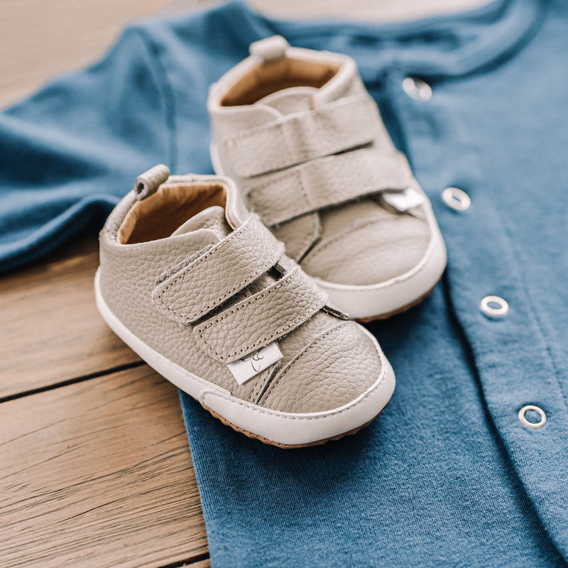 Casual Gray Low Top Shoes