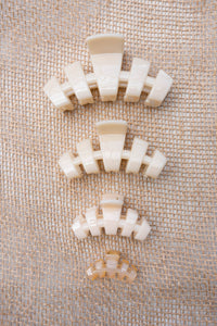 Classic Hair Clip | Tiny | Almond Beige