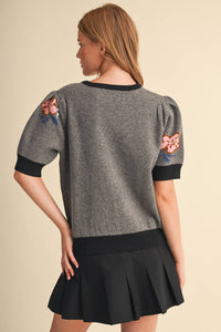 SAVANNA - FLORAL KNIT SHORT SLEEVE SWEATER