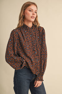 AMANDA - LEOPARD PRINT RUFFLED BUTTON DOWN TOP