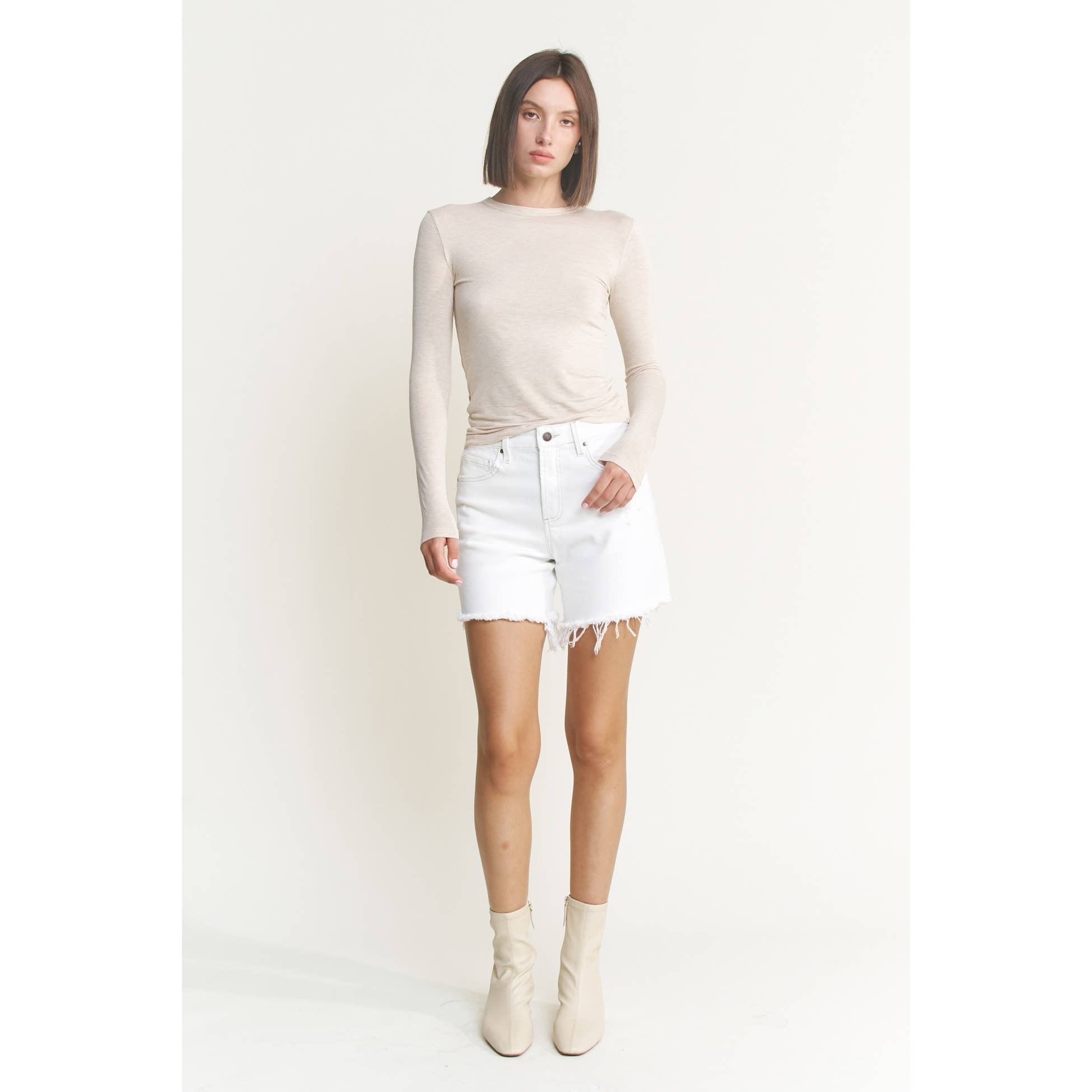 White High-rise Distressed Frayed Hem Shorts