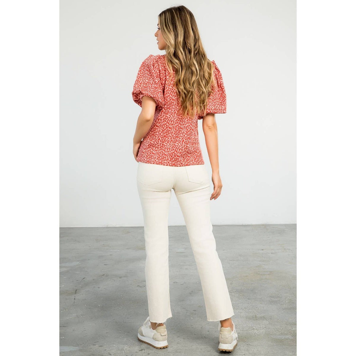 Sadie - Cheetah Print Short Puff Sleeve Top