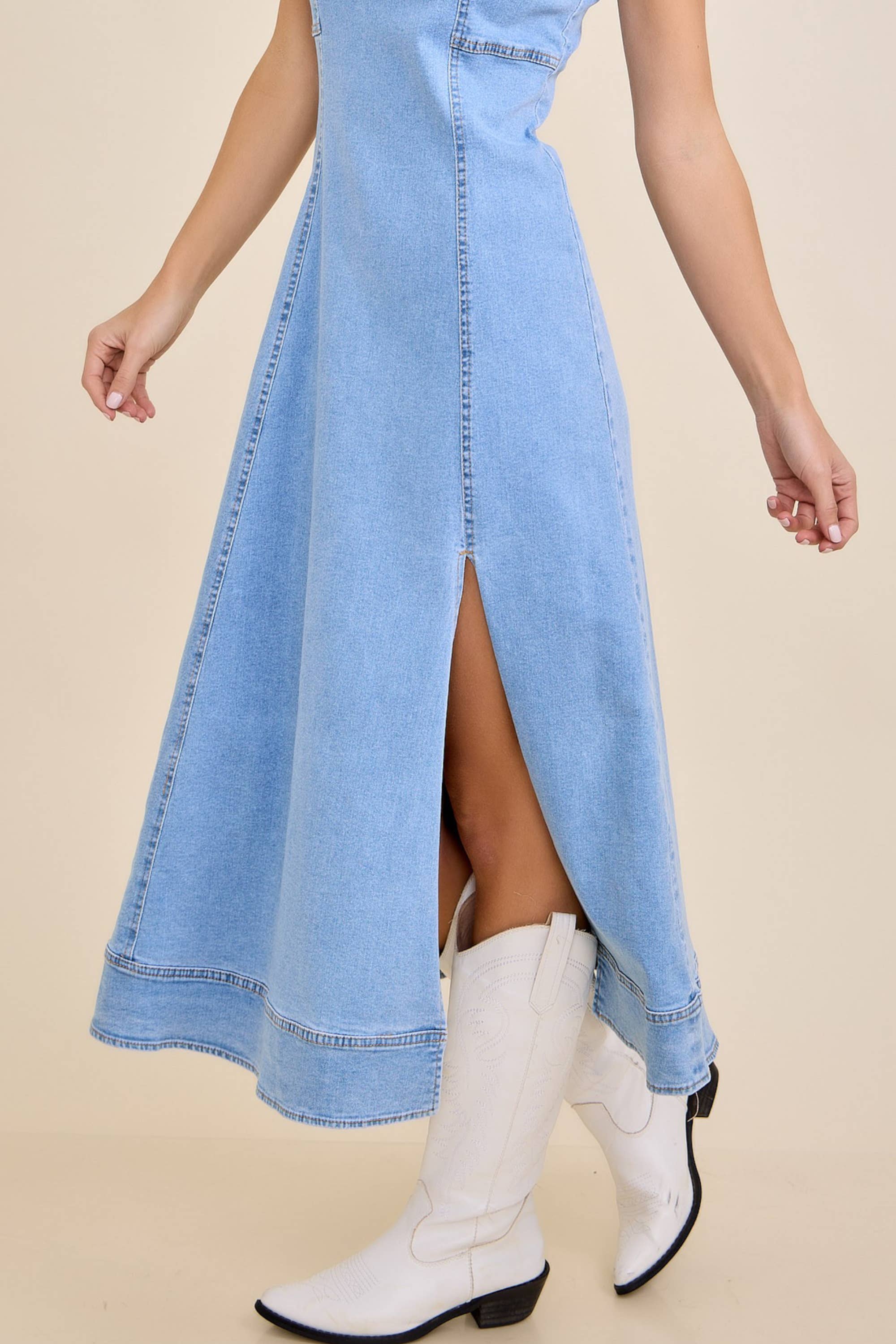 Baylee - Sleeveless Side Slit Denim Midi Dress